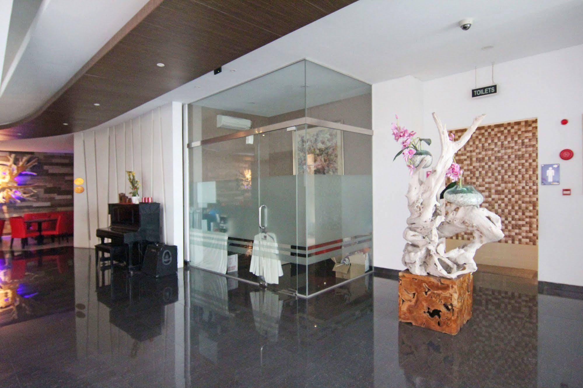 בנדונג Zen Premium Near Rumah Mode מראה חיצוני תמונה